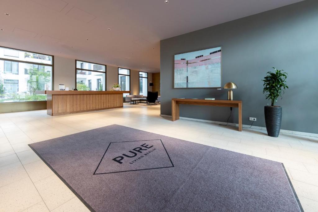 Pure Berlin Apartments - for up to 5 guests near Uber Arena, central, stylish photo
