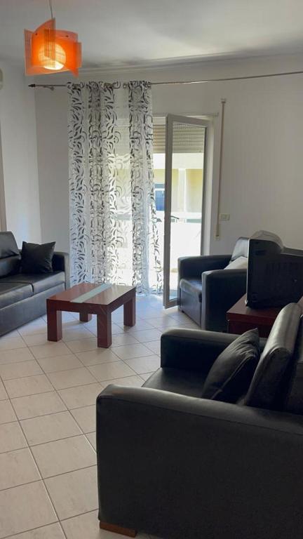 Searenity Apartment - Imazhi 1
