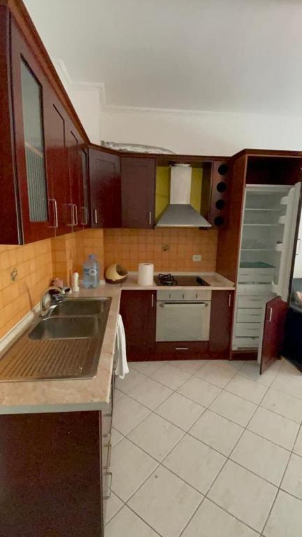 Searenity Apartment - Imazhi 6