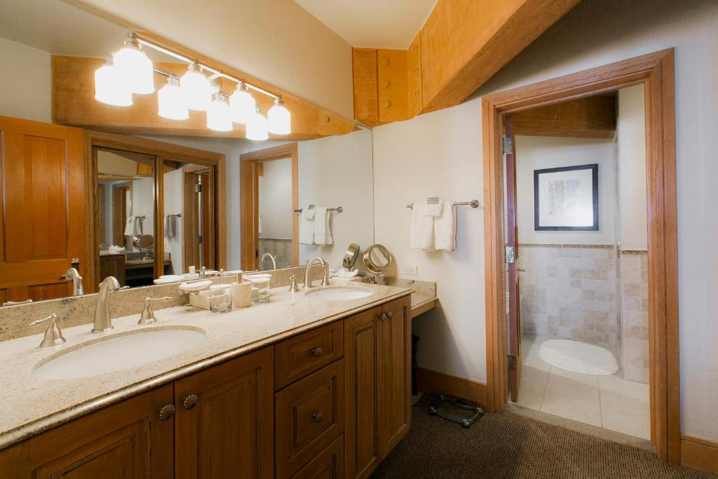 Stein Eriksen Lodge Deer Valley - Deluxe King Room Met Dek