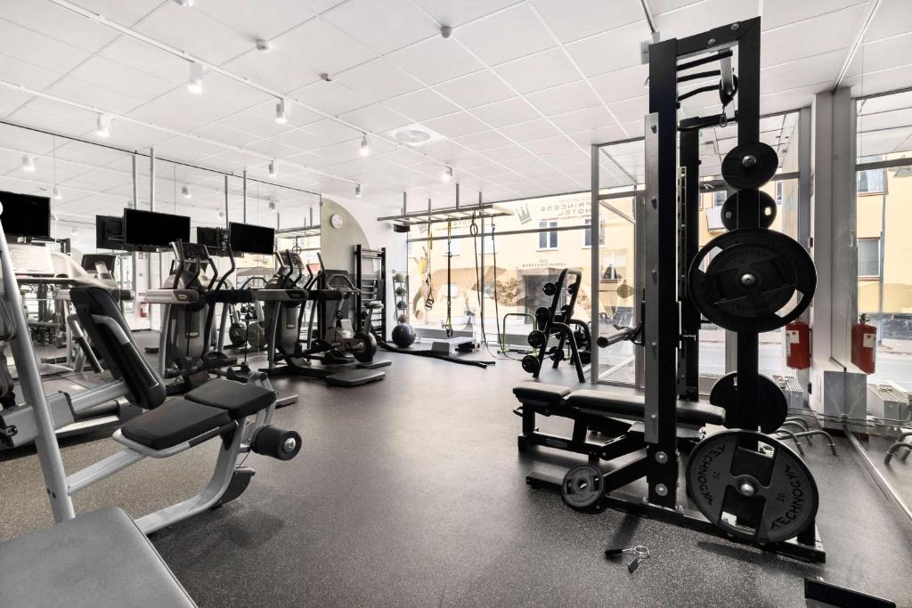 Fitness centrum a/nebo fitness zařízení v ubytování Best Western Princess Hotel