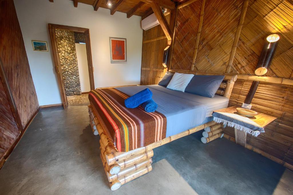 Postel nebo postele na pokoji v ubytování Vistamar Guest House