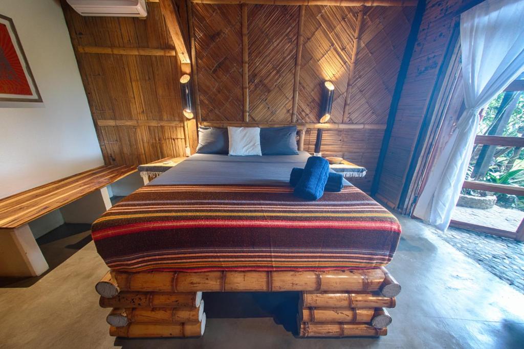 Postel nebo postele na pokoji v ubytování Vistamar Guest House