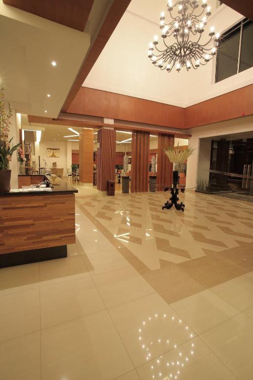 Vstupní hala nebo recepce v ubytování Aston Tanjung City Hotel