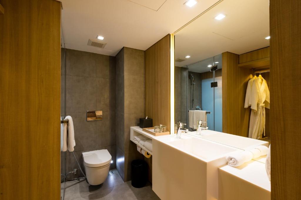 Koupelna v ubytování Ad Lib Hotel Bangkok