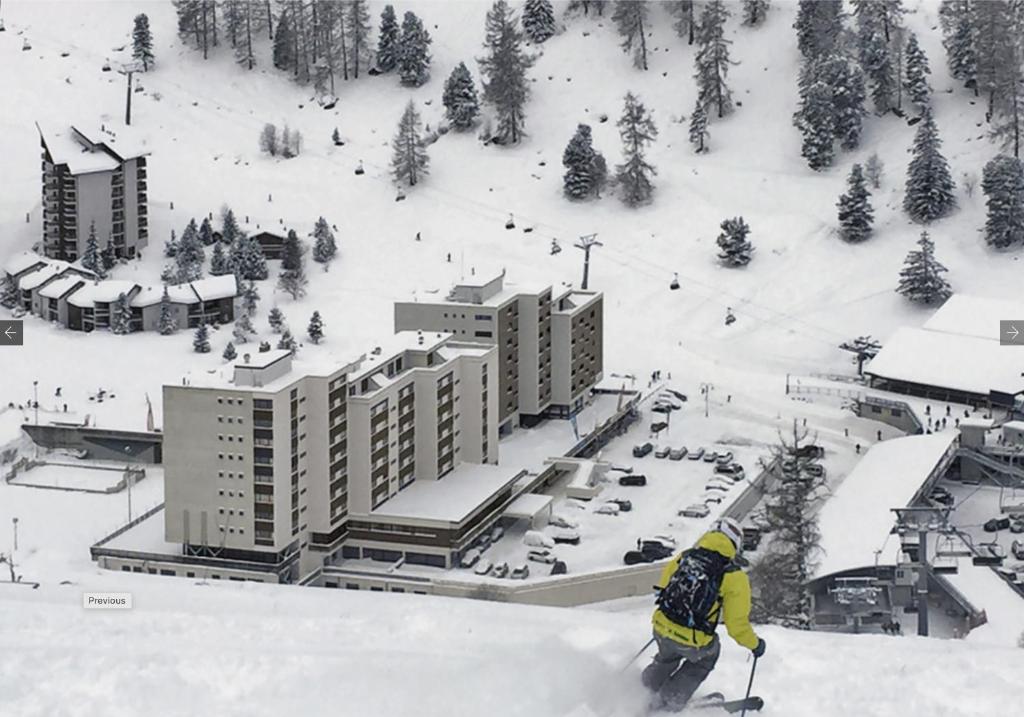 Ski in Ski Out Apartment Siviez v zimě