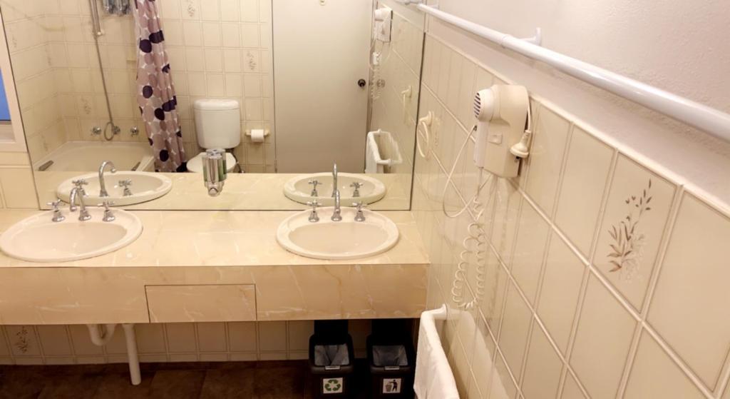 Lake Munmorah Motel - Family Suite