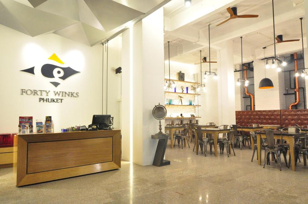 Forty Winks Phuket Hotel - Resim 2