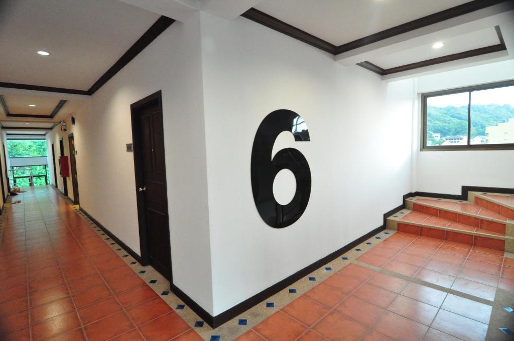 Forty Winks Phuket Hotel - Resim 17