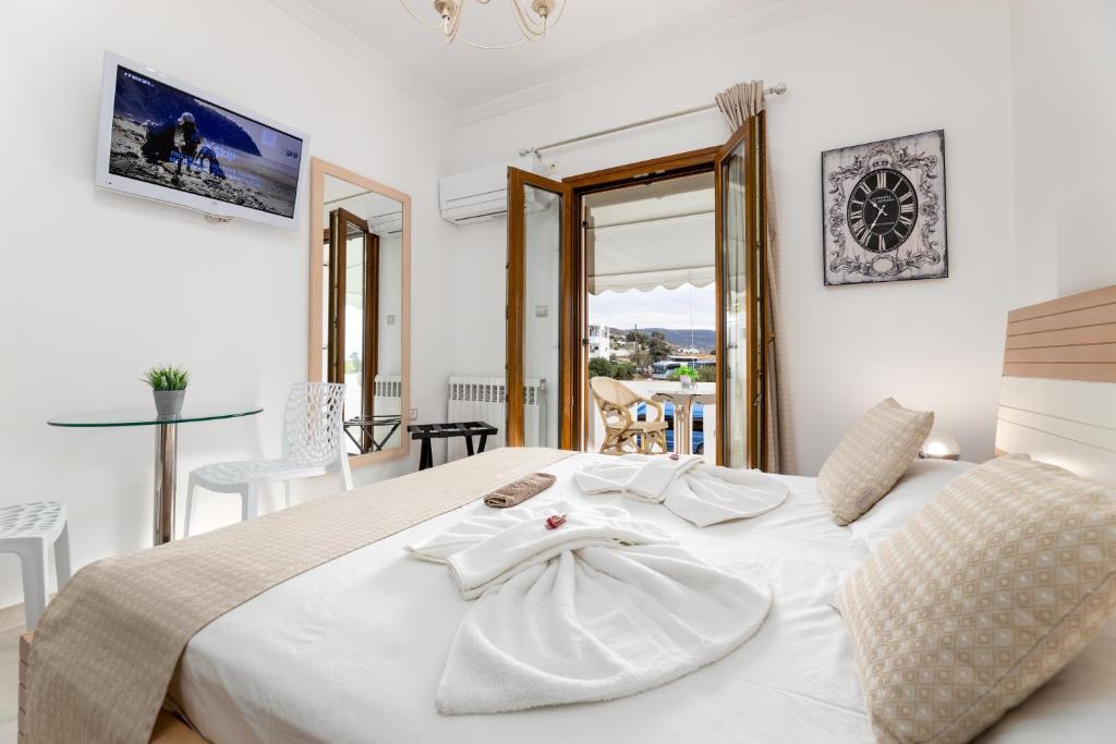 Panos Luxury Studios - 18