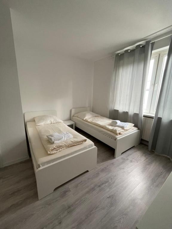 Tyros Hotel und Gästehaus am Weidendamm - Resim 17