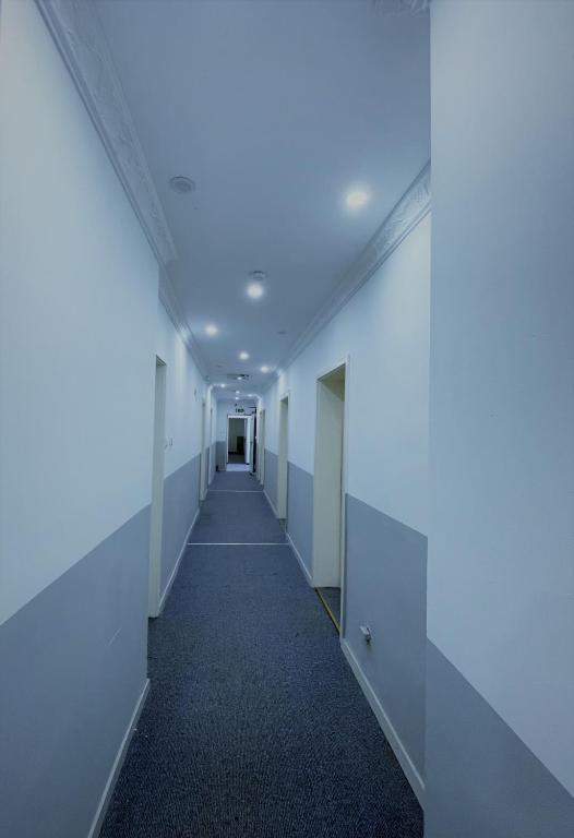 Tyros Hotel und Gästehaus am Weidendamm - Resim 14