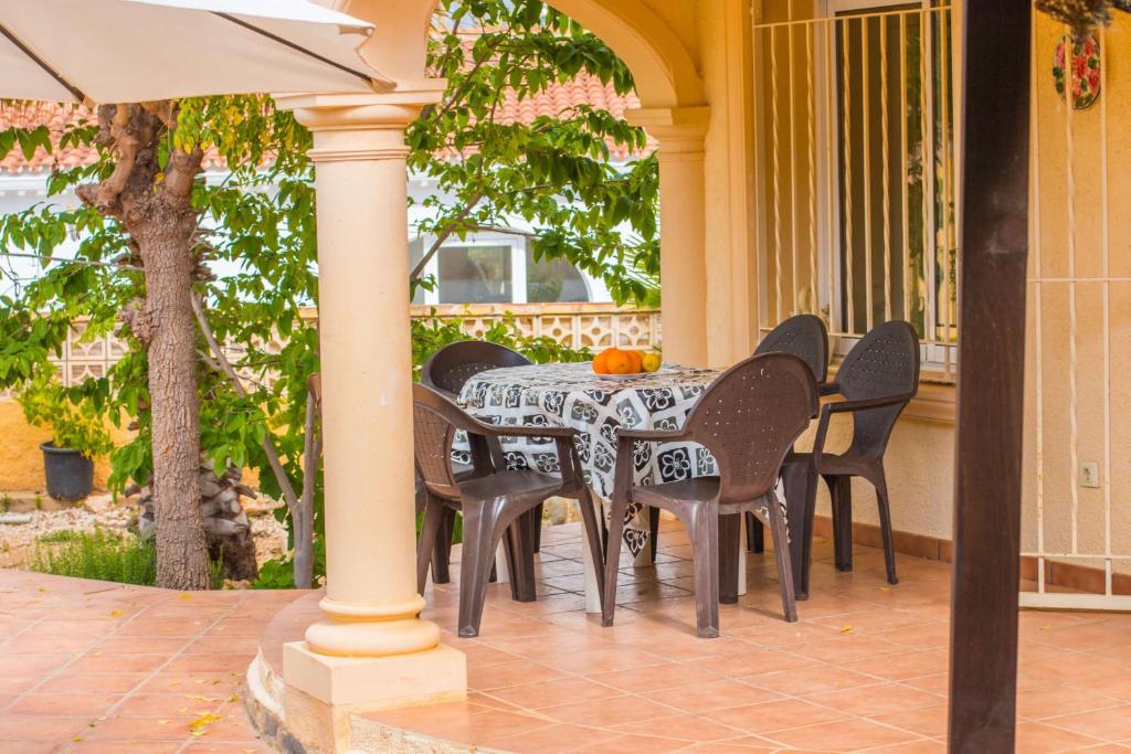 Patio alebo iná vonkajšia časť ubytovania Villa La Martina - PlusHolidays