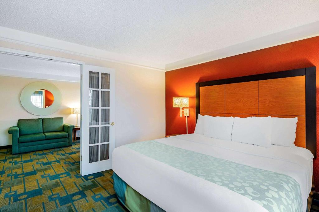 La Quinta Inn & Suites by Wyndham Fremont Silicon Valley - Suite Con Cama Extragrande - No Fumadores