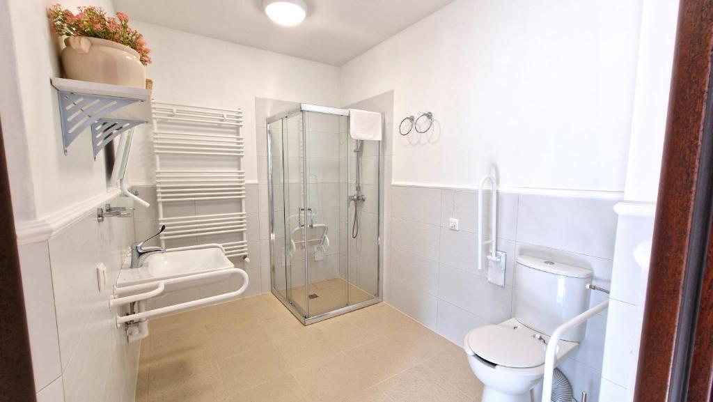 Petite Charlotta - 2