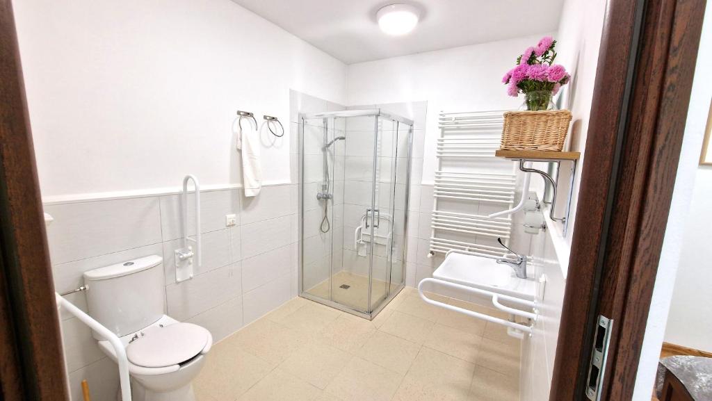 Petite Charlotta - 10