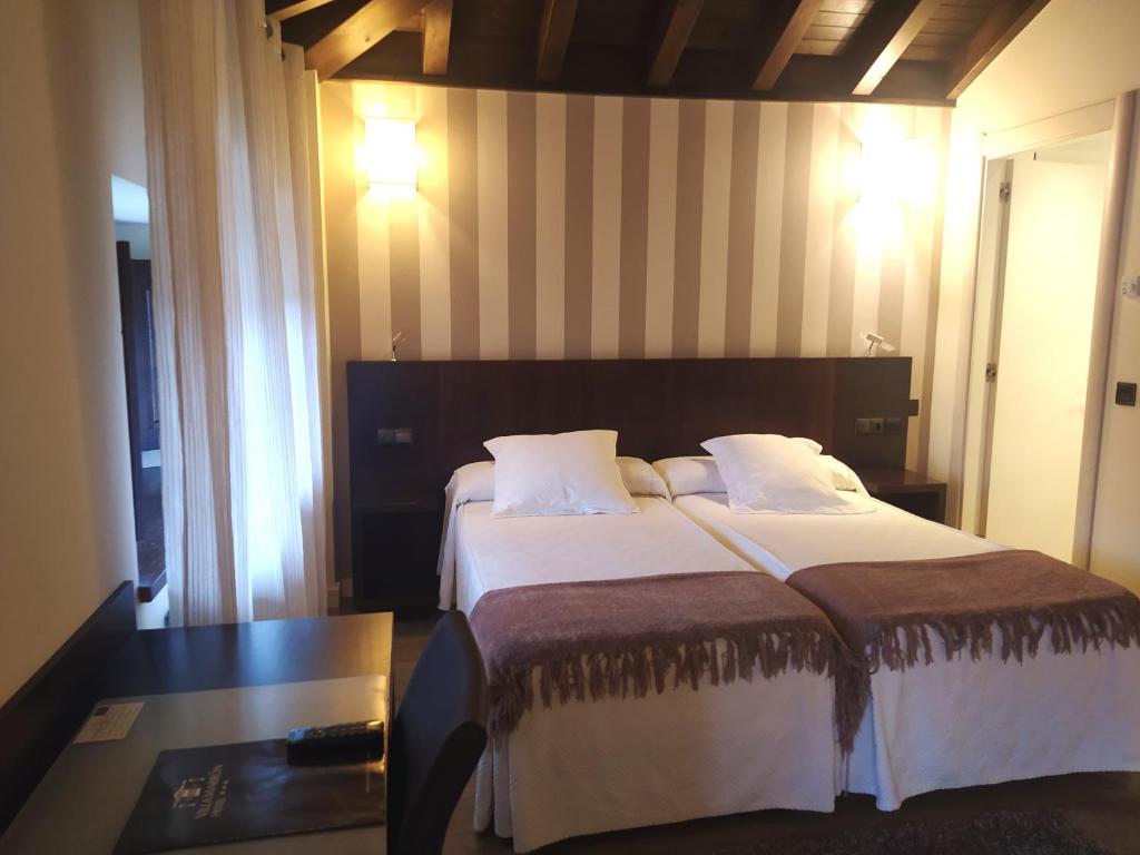 Hotel Villa Marrón, Naves – Updated 2023 Prices