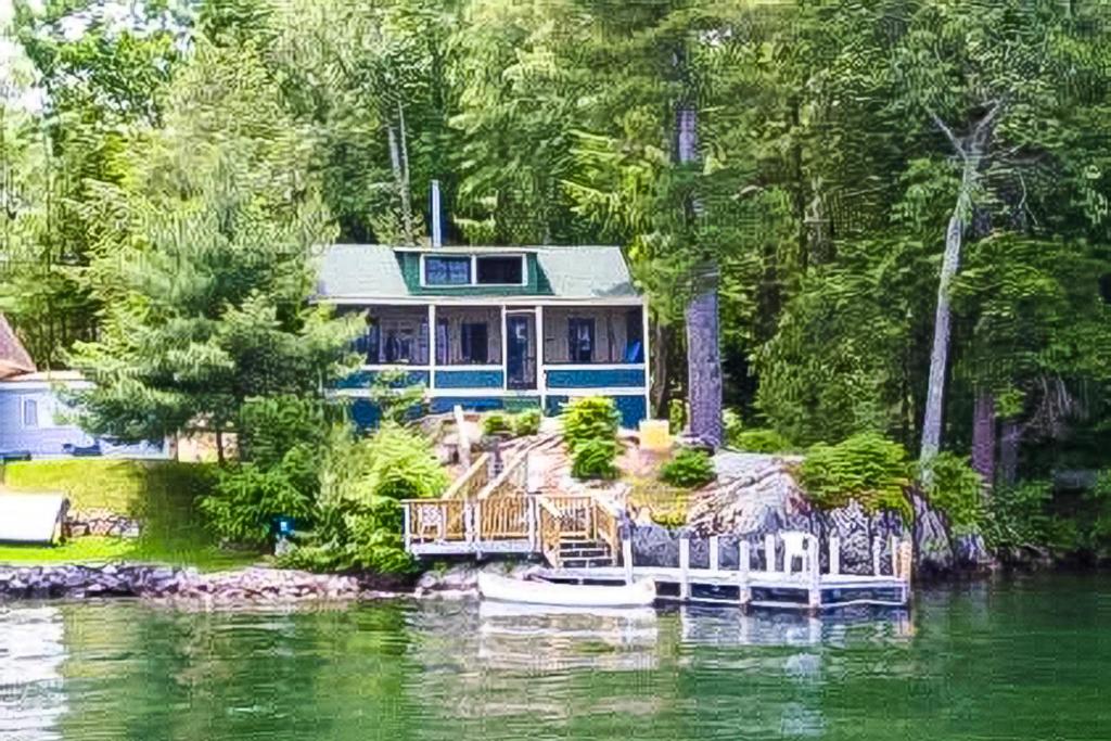 Lake Winnipesaukee's Charmer, Alton Bay (updated prices 2024)