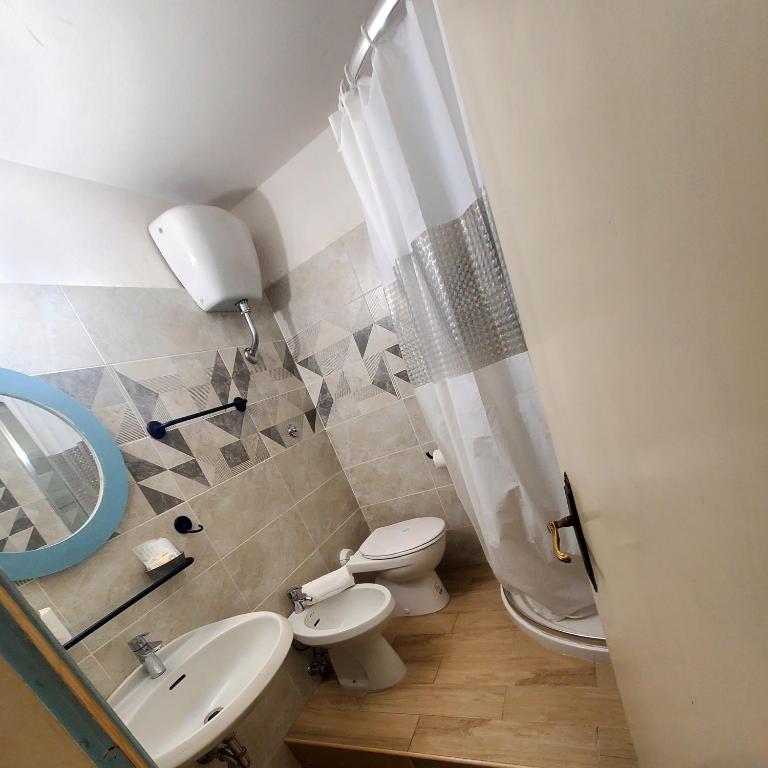 Hotel Fedora - Resim 5