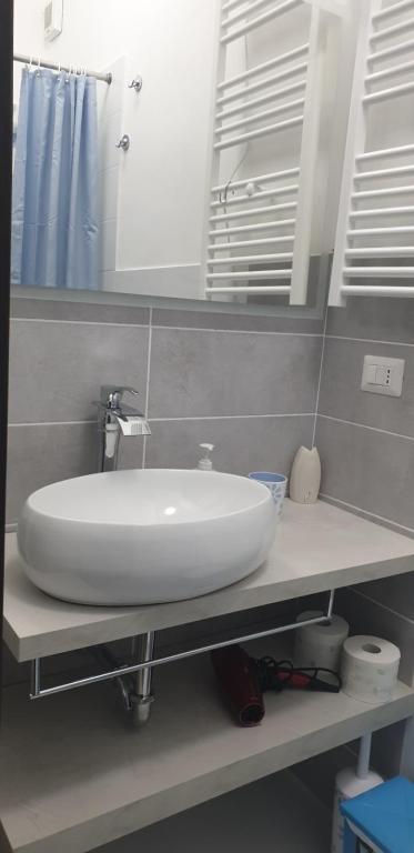 A bathroom at Monteceneri 9 B&b