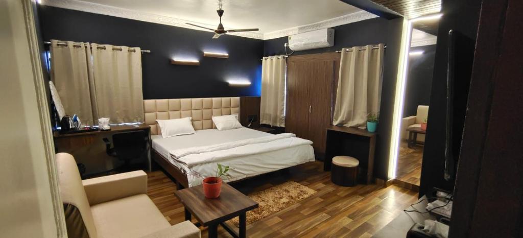 Hotel Sai Palace - Housity