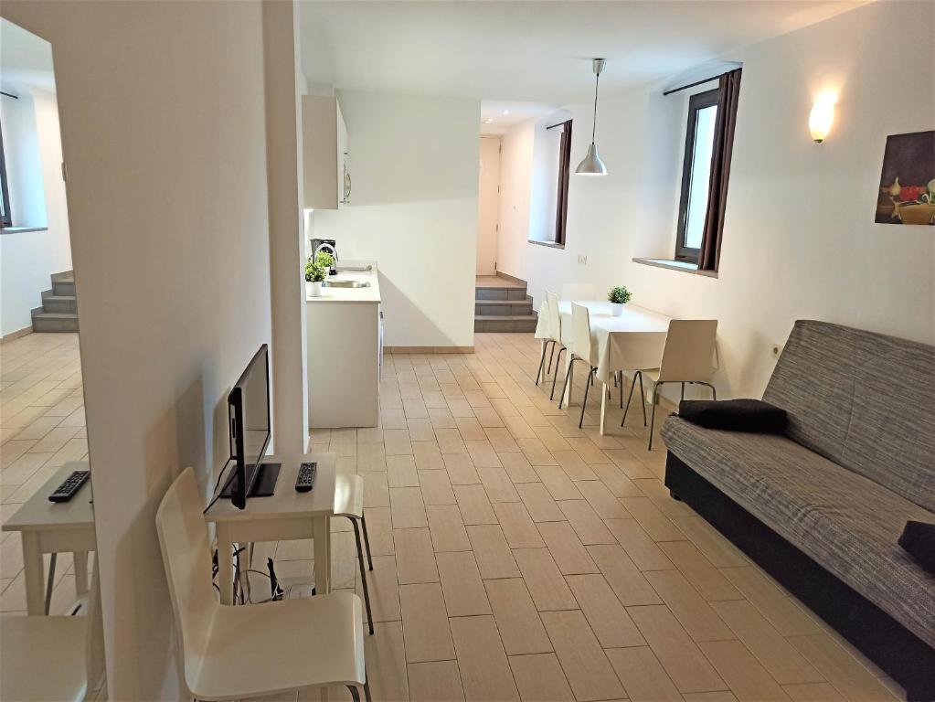Apartaments Fonda Comerç - Studio Apartment