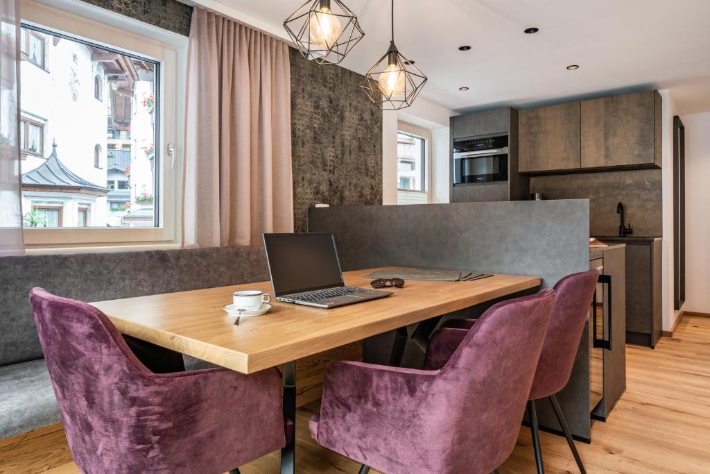Kuchyň nebo kuchyňský kout v ubytování Schönblick Appartements