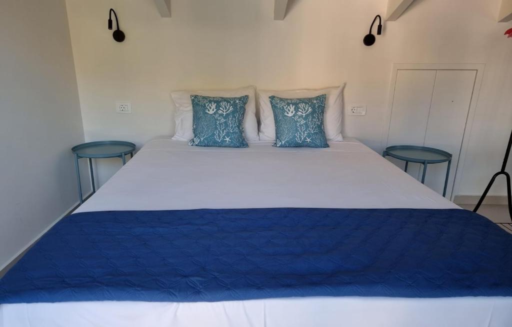 Julietta Suites - 13