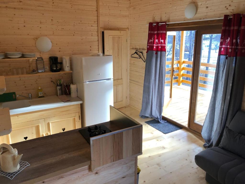 Camping, Hôtel De Plein Air Les Cariamas photo