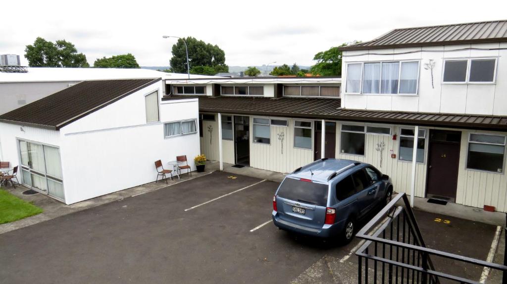 Kuirau Park Motor Lodge- Thermal Mineral pool - Resim 22