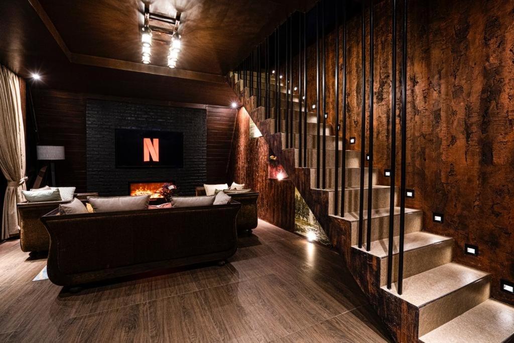 The Edgware Cabana - 4