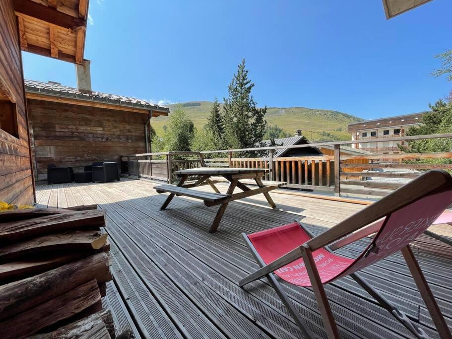 Výhľad na hory alebo výhľad na hory priamo z apartmánu
