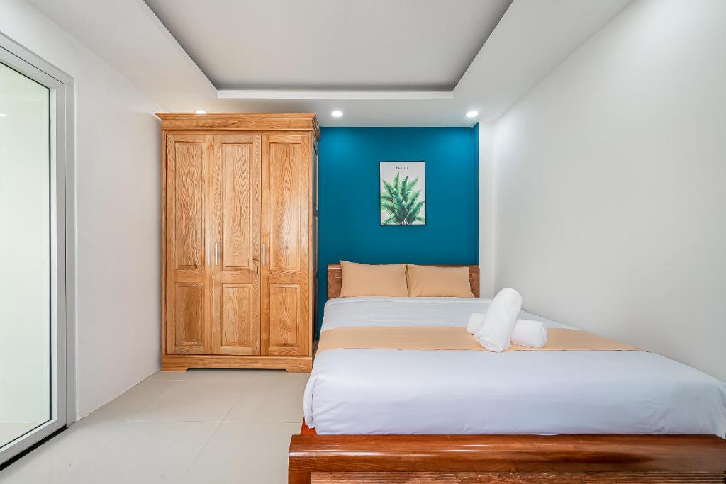 Cozrum Homes - Retro House - One-Bedroom Apartment
