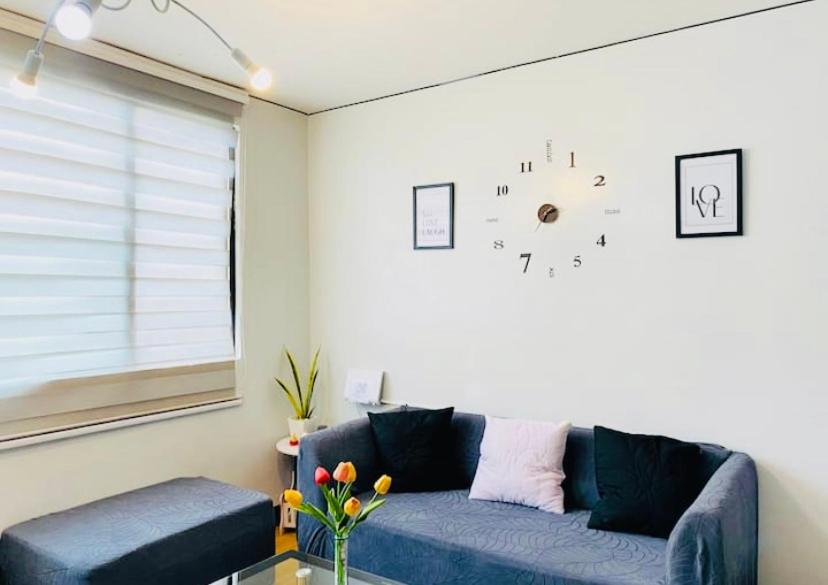 Quiet Place - Affordable Condo - PS4, Disney Plus, YouTube & Netflix - Housity