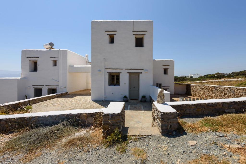 Fotografia z galérie ubytovania Parian Philoxenia Villa, Santa Maria Beach v destinácii Kampos Paros