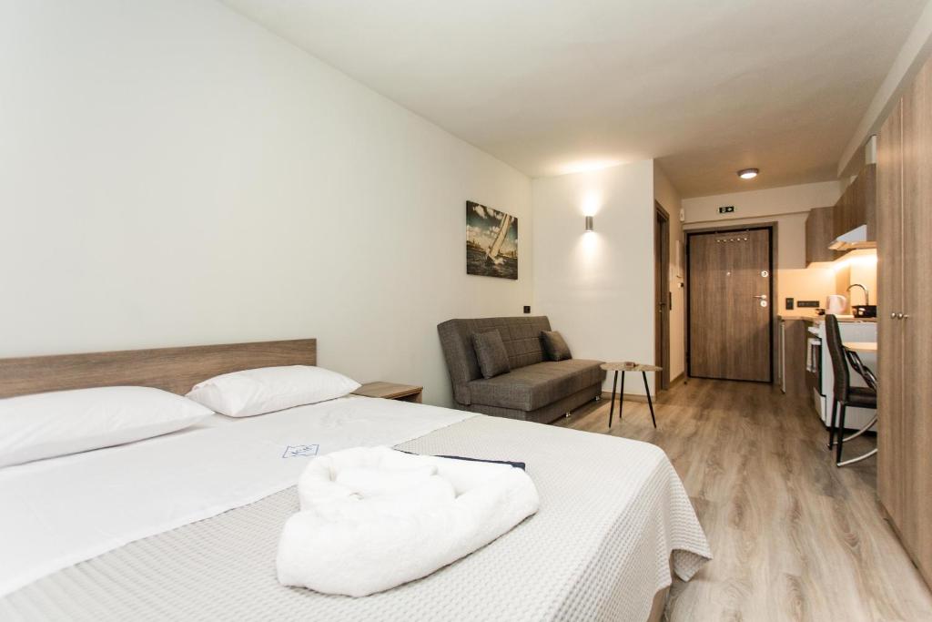 John Central Suites - 13