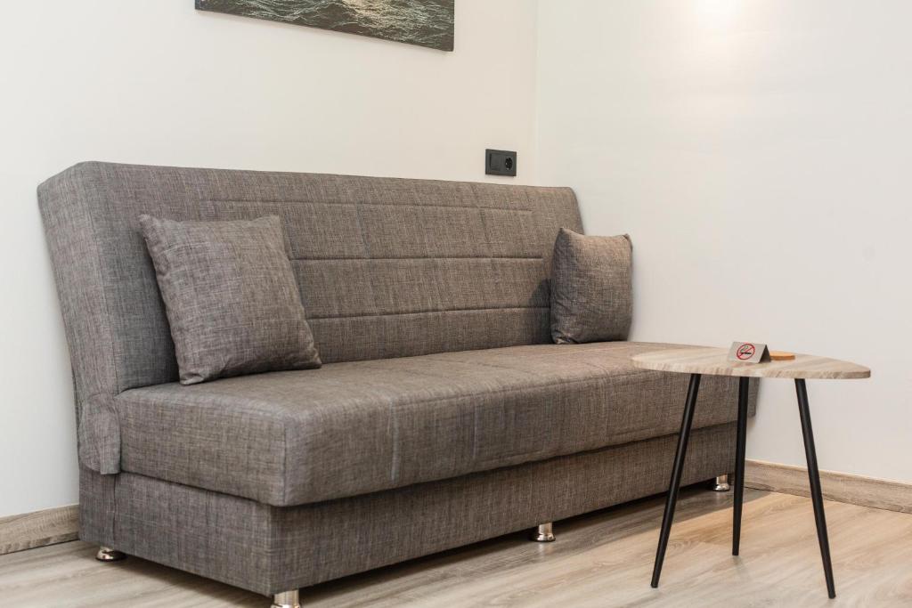 John Central Suites - 6