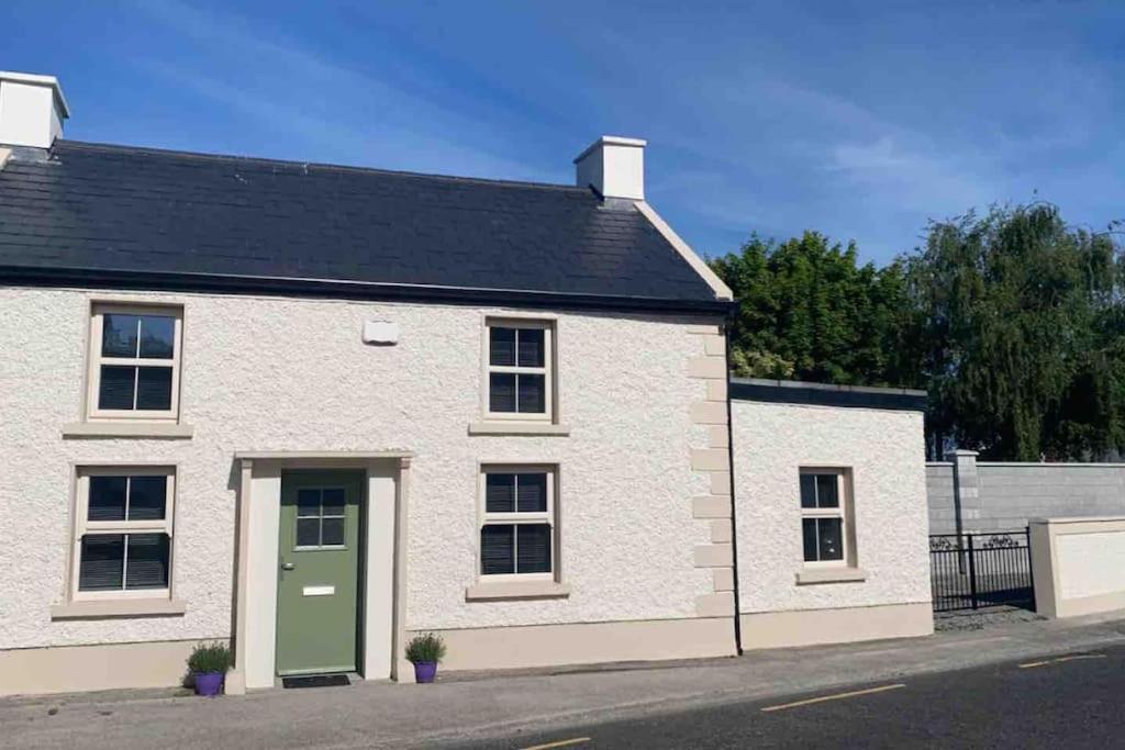 Suir Way Cottage - Housity