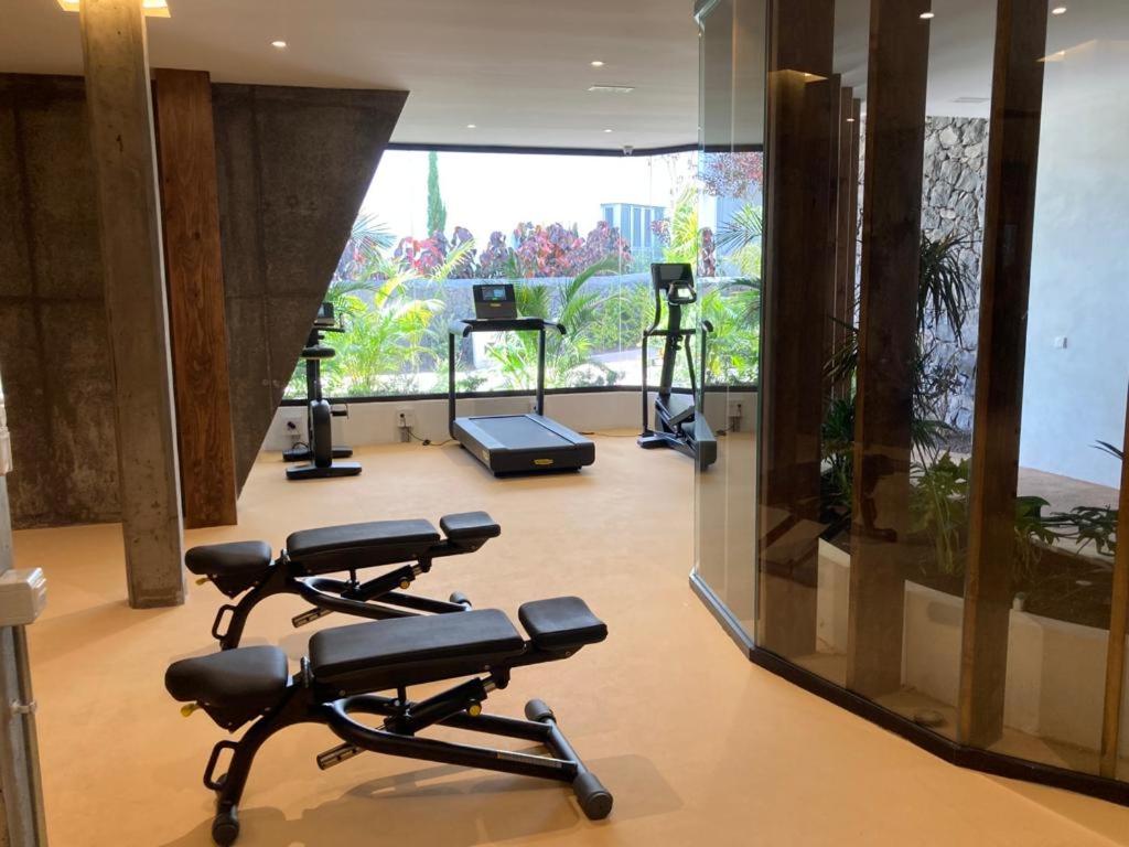 Posilňovňa alebo fitness centrum v ubytovaní Palmmar Jardines NEW 2bedroom ISORA 0-4 House 105m2 with garden