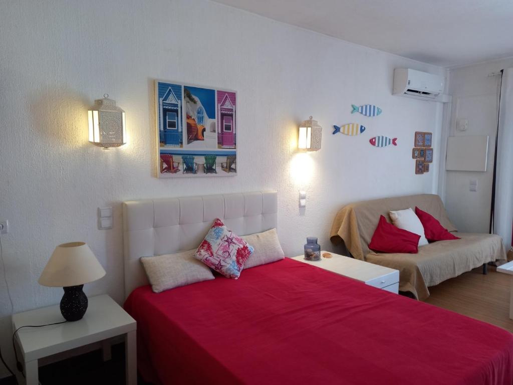 Postel nebo postele na pokoji v ubytování Casa da Carmen - Estúdio em Albufeira