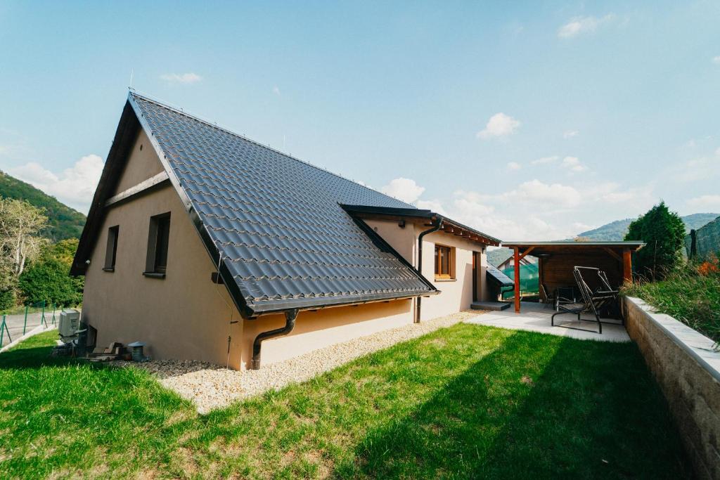 Budova, kde se prázdninový dům nachází
