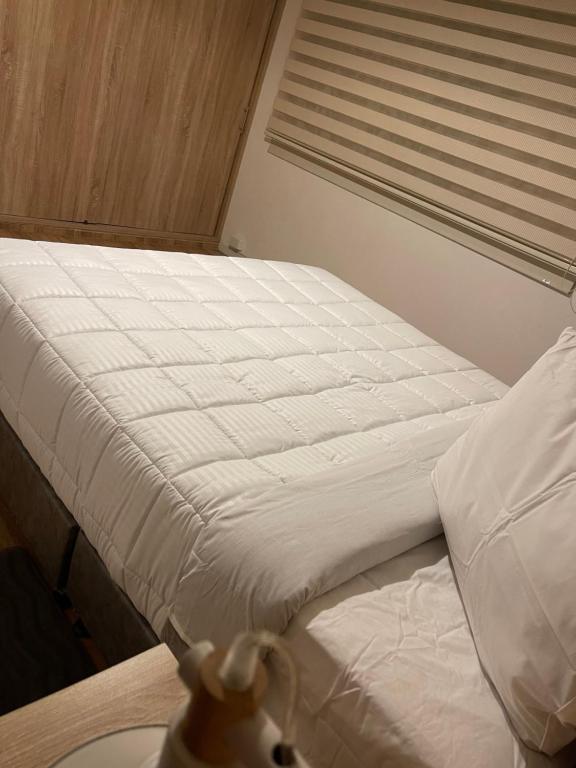 Hermoso Aparta estudio amoblado en Pereira - Apartamento De Una Habitación