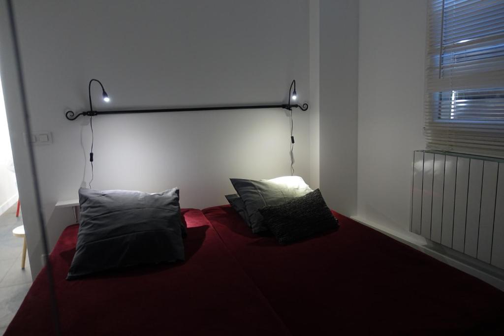 Posedenie v ubytovaní Cité Pilleux - Cozy Apartment in a private lane