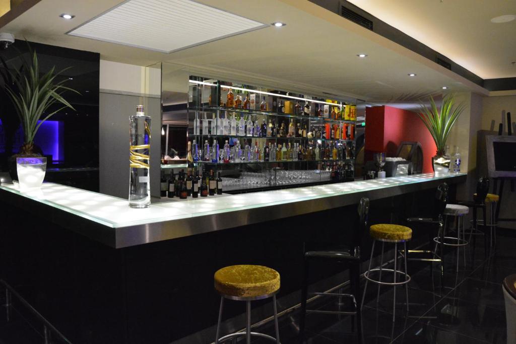 Lounge nebo bar v ubytování Savoy Hotel Encarnación