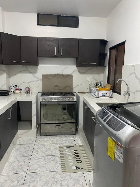 Departamento a Pocos Minutos de Playa el Murciélago Manta - Ecuador