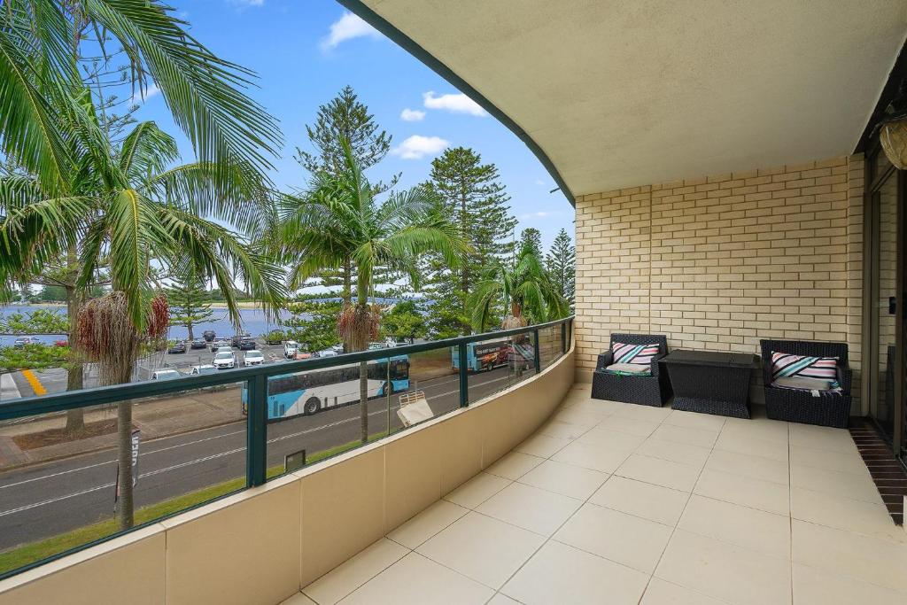 Apartment Caesars Palace Unit 6, The Entrance, Australia