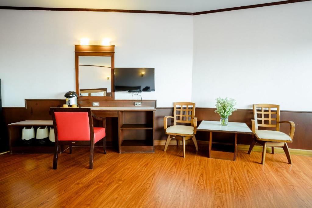 Marine Yensabai Pattaya - Resim 31