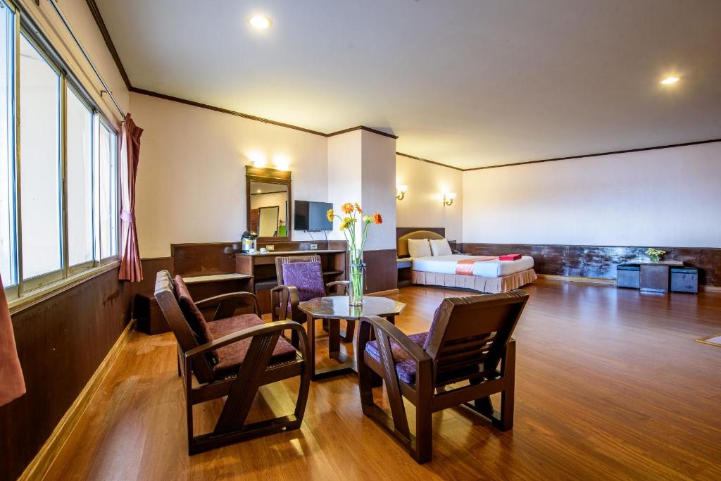 Marine Yensabai Pattaya - Resim 4