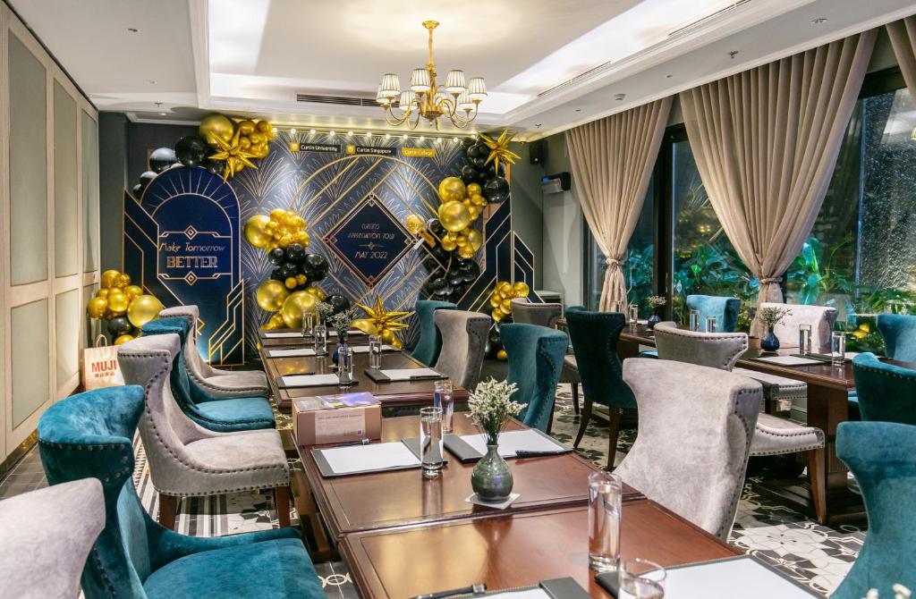 Posezení v ubytování Peridot Grand Luxury Boutique Hotel