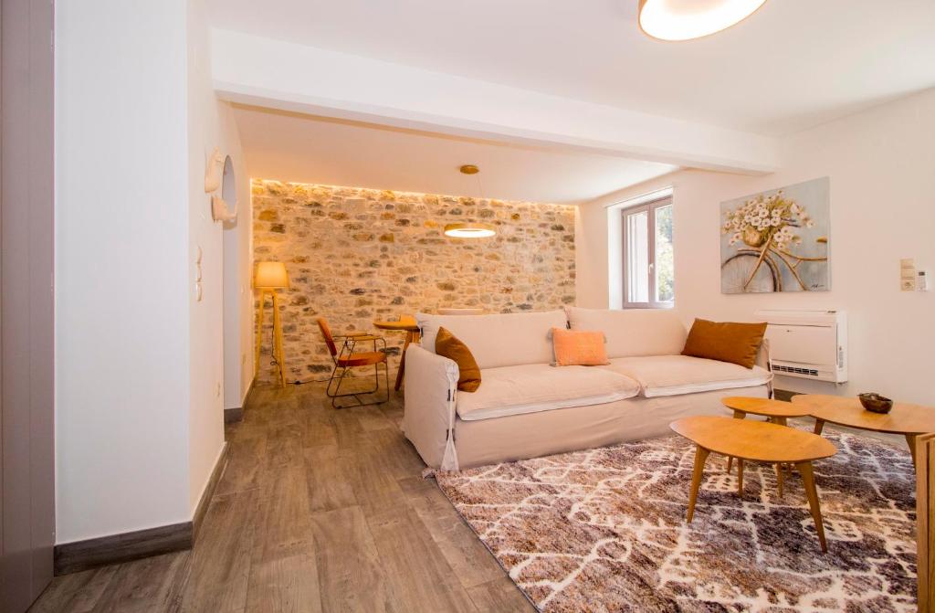 Posezení v ubytování Laconian Collection Mystras Residence Ground Floor